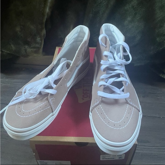 COPY - NEW Vans high tops shoes - Picture 5 of 6